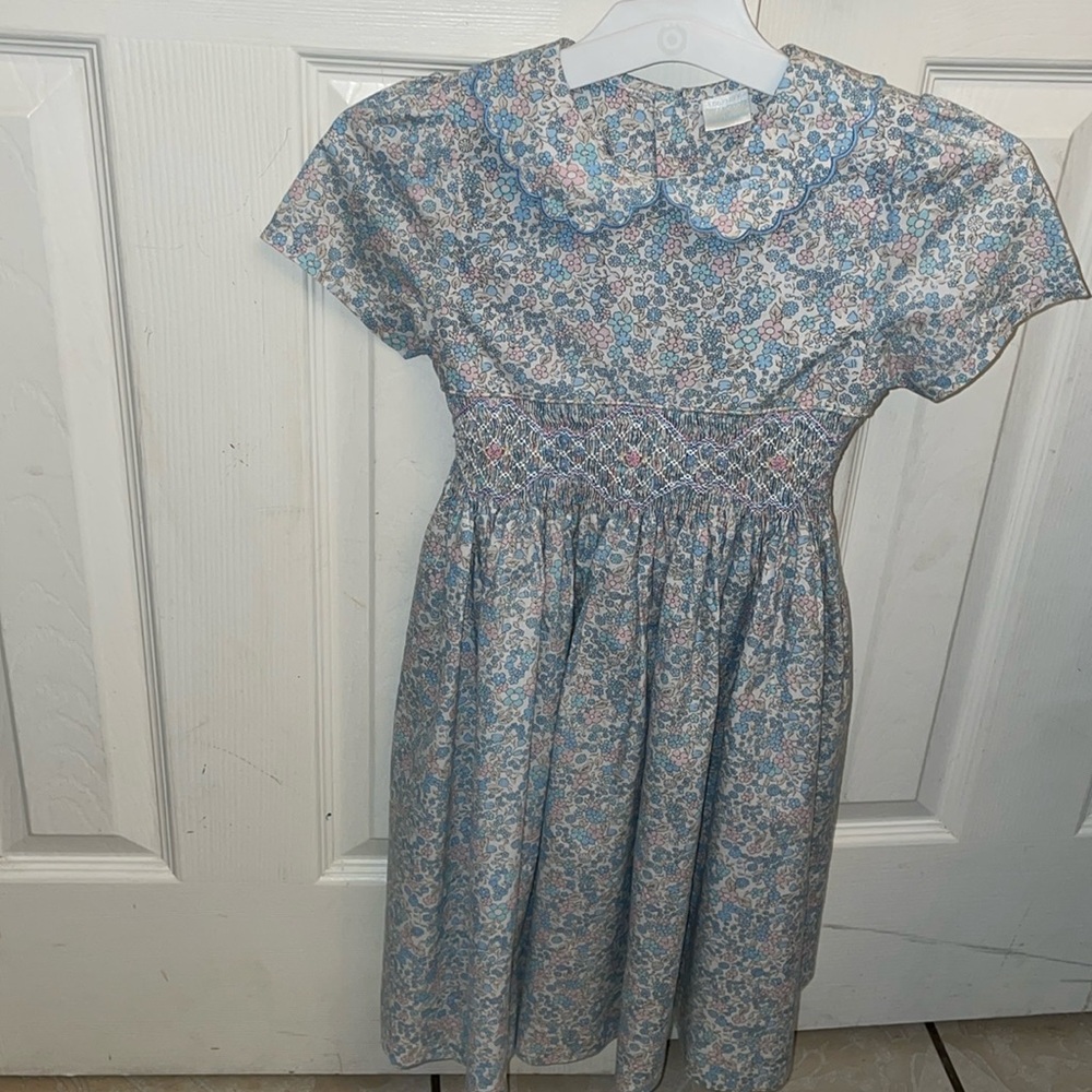 Beautiful dress size 6